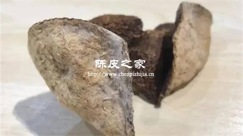 陈年的陈皮发霉还能吃吗